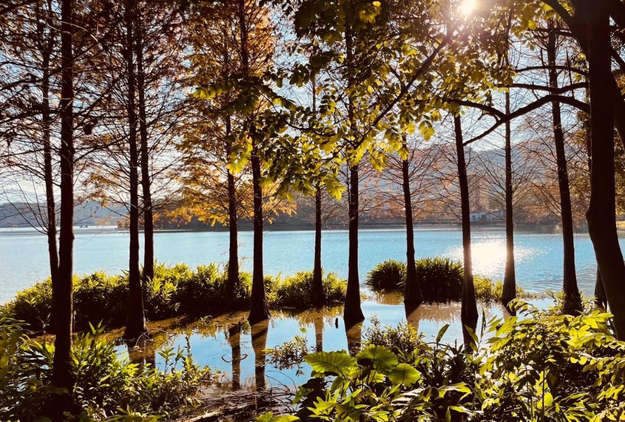 Lake B&B Yuchi Exterior foto